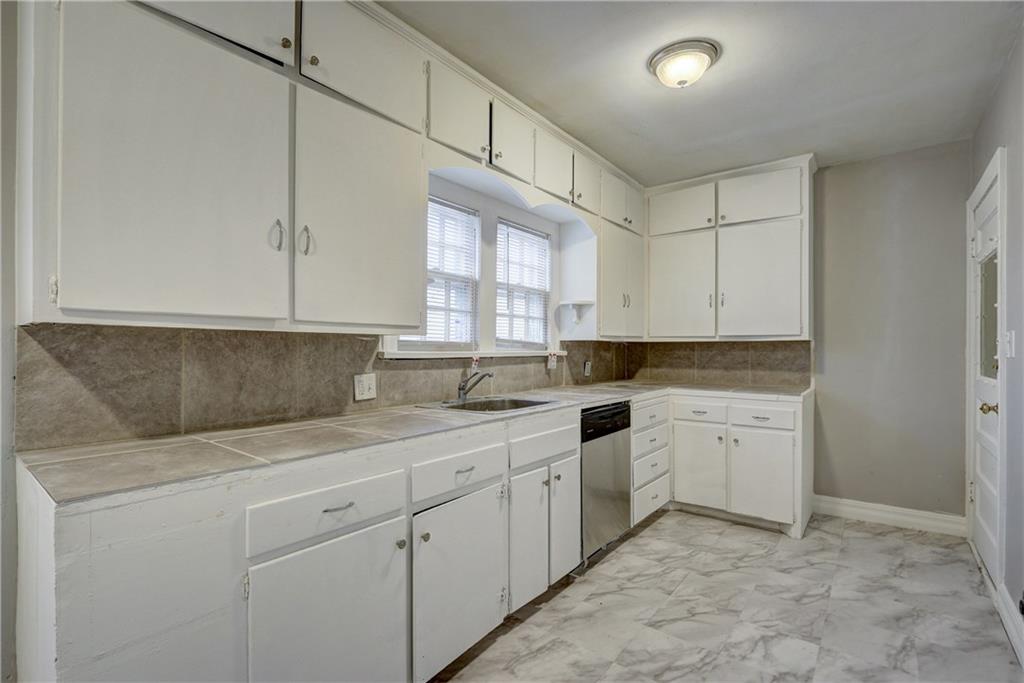927 SW 33rd Street, Oklahoma City, OK 73109