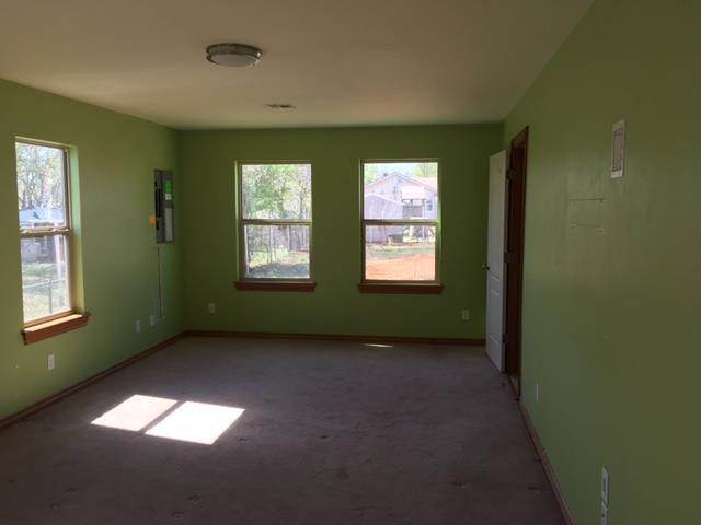 402 Russell DrMidwest City, OK, 73110Oklahoma County