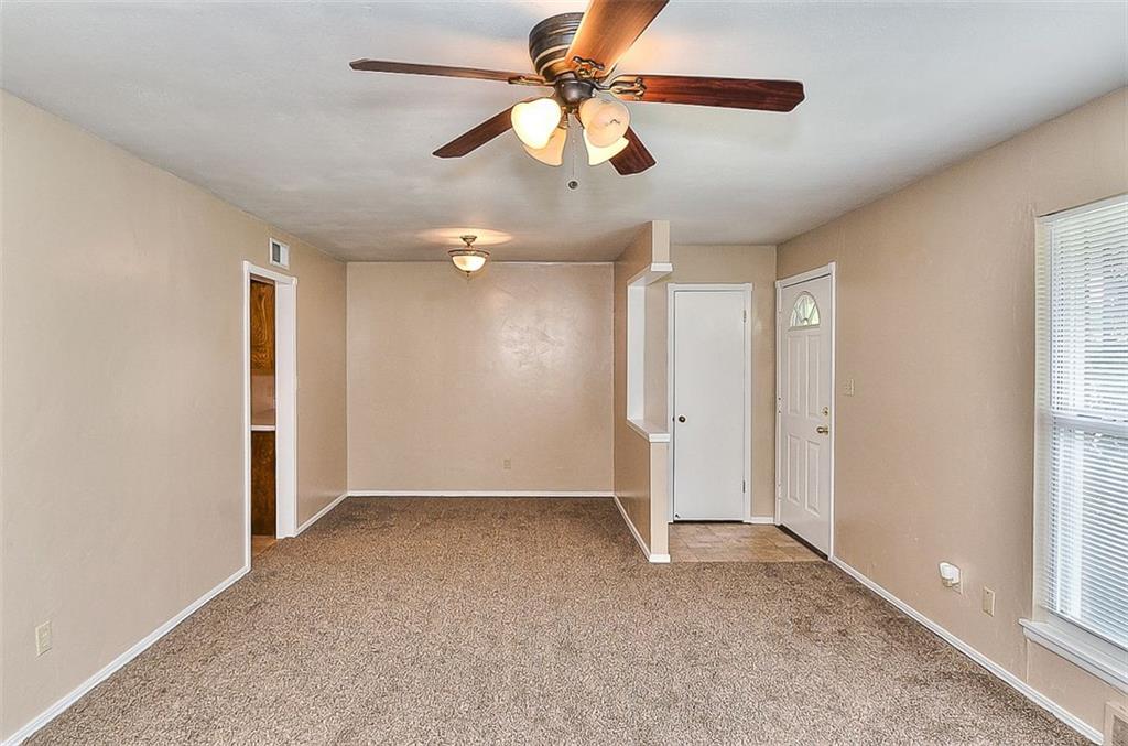 1821 Murray Dr, Midwest City, OK 73110