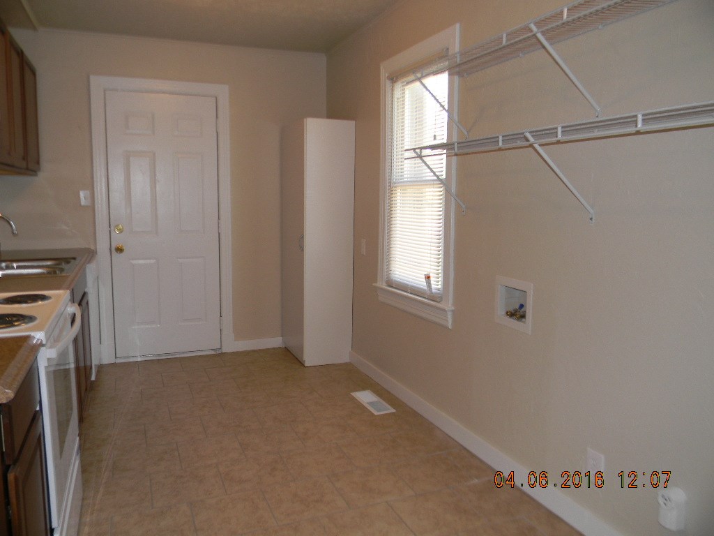 122 W Lilac, Midwest City, OK 73110
