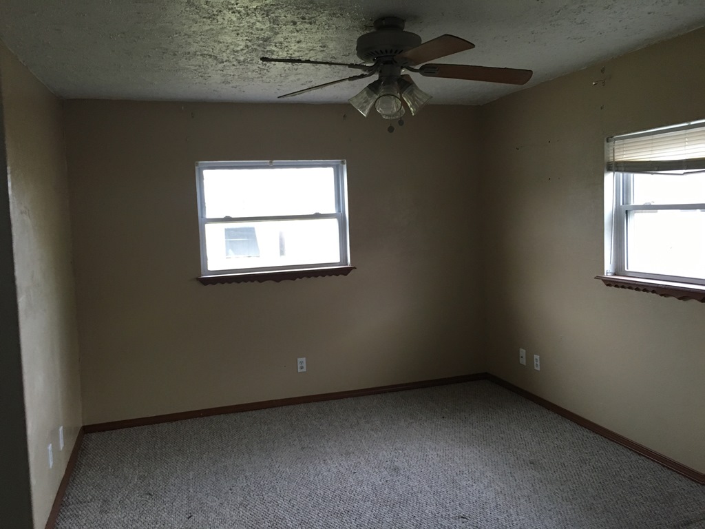 237 Russell Drive, Midwest City, OK 73110