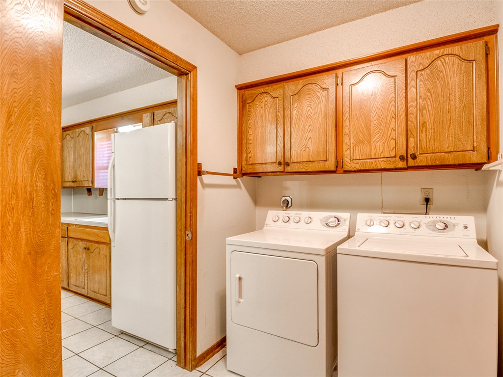 2917 Shadybrook Drive, Midwest City, OK 73110