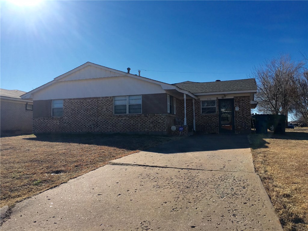 928 W Rulane, Midwest City, OK 73110