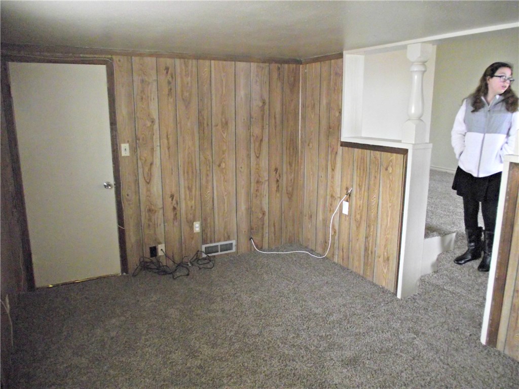1900 Hampton Drive, Del City, OK 73115