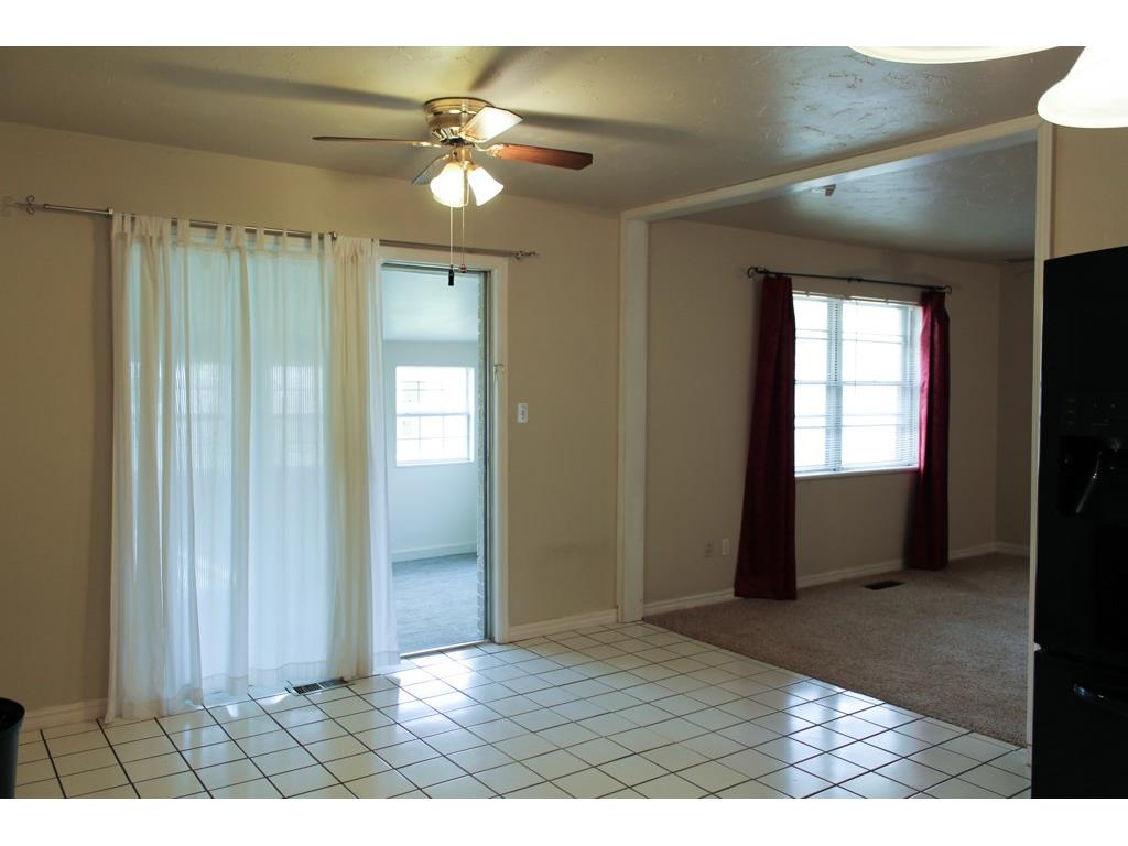 4733 Tate Dr, Del City, OK 73115