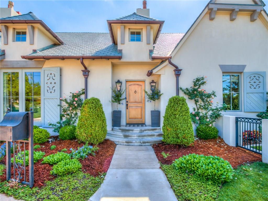 6702 Trenton Road, Nichols Hills, OK 73116