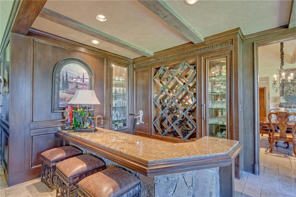 6917 NW Grand Blvd., Nichols Hills, OK 73116