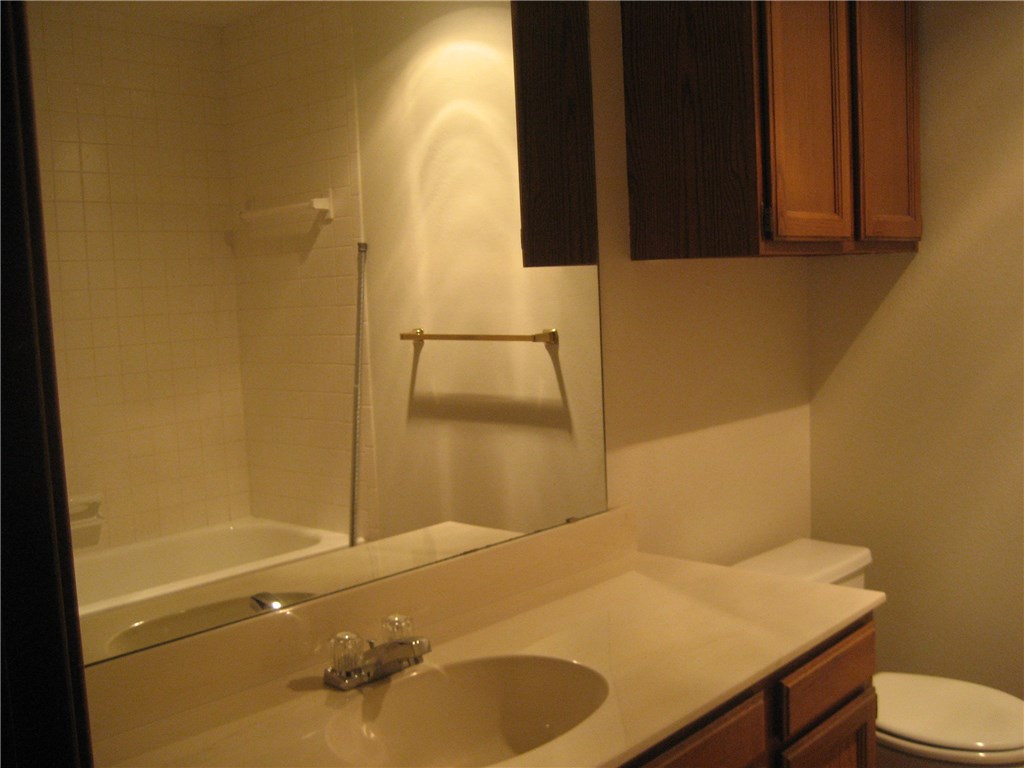 4400 Hemingway, Oklahoma City, OK 73118