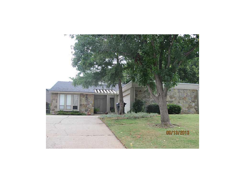 3217 Rain Tree Road, Oklahoma City, OK 73120