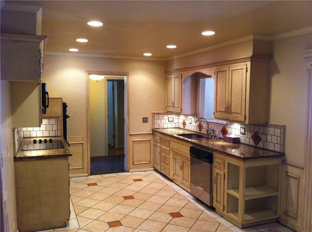 2916 Pine Ridge, Oklahoma City, OK 73120