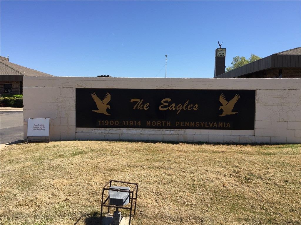 11912 N D4 Pennsylvania, Oklahoma City, OK 73120