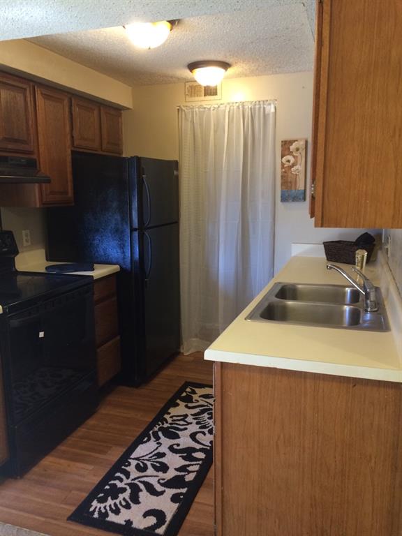 11120 Stratford Drive, Oklahoma City, OK 73120
