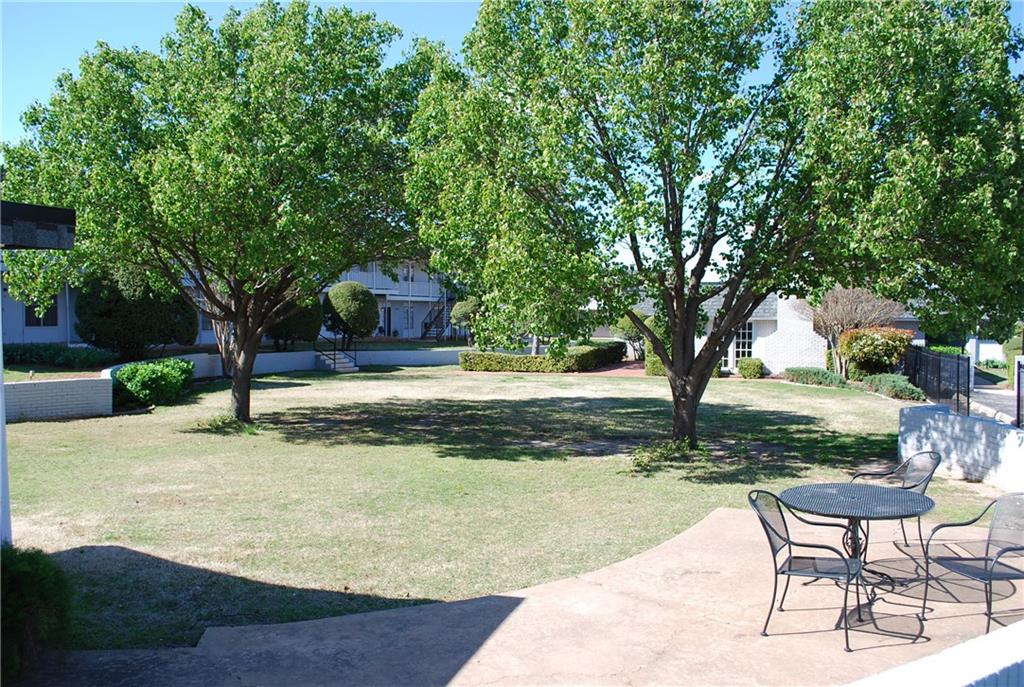 11421 N May Avenue, Oklahoma City, OK 73120