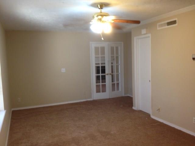 111800 S Stratrord Drive, Oklahoma City, OK 73120