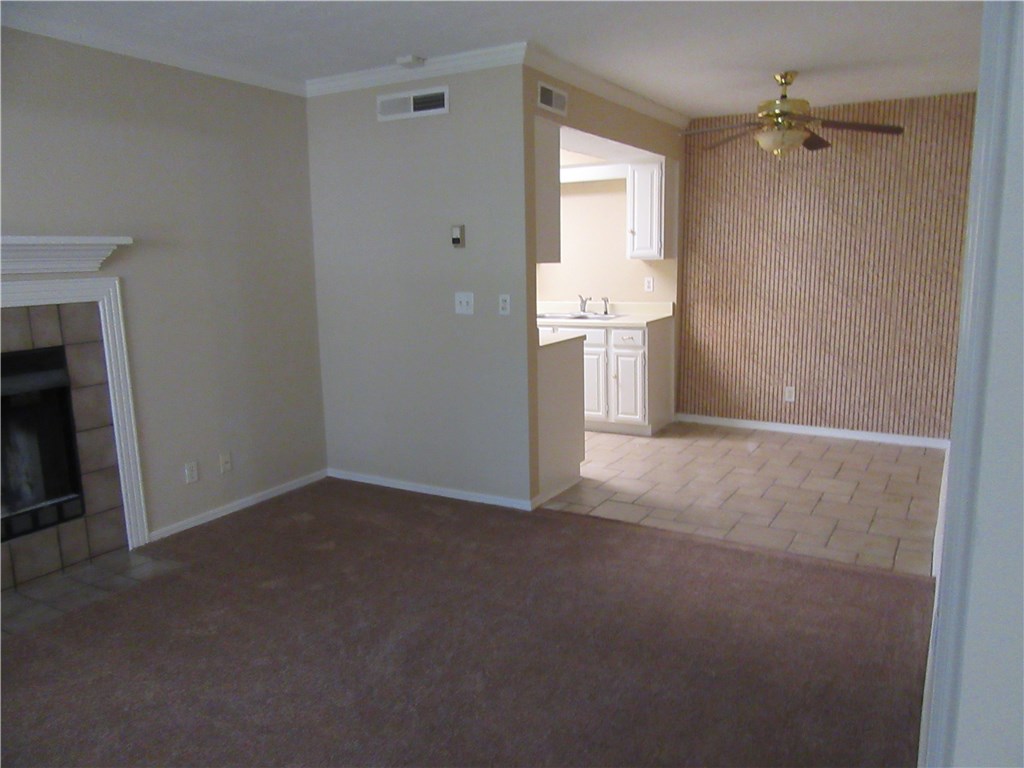 111800 S Stratrord Drive, Oklahoma City, OK 73120