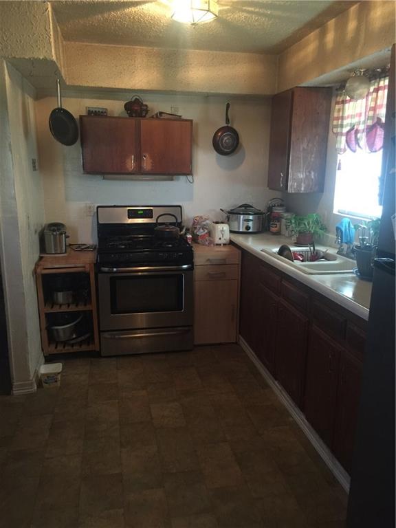 936 Valley View, Yukon, OK 73127