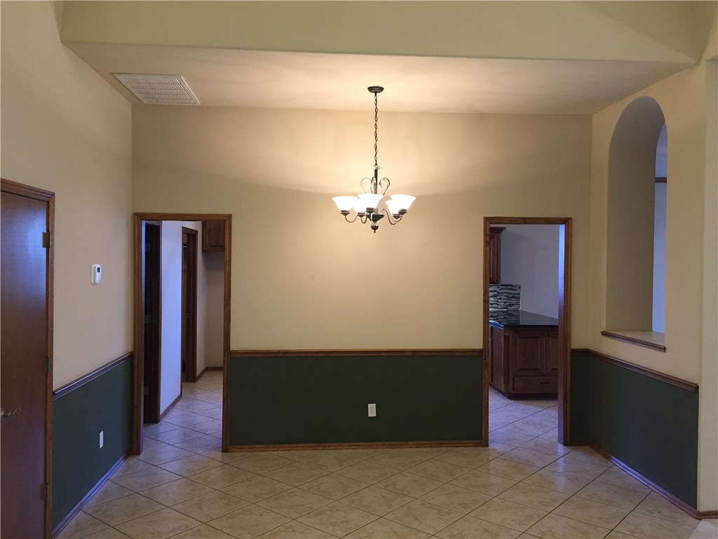 9217 28th, Oklahoma City, OK 73128