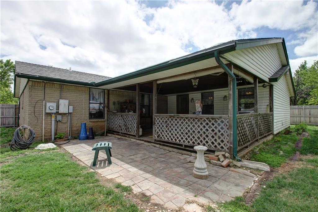 9601 Blue Bonnet Place, Oklahoma City, OK 73128