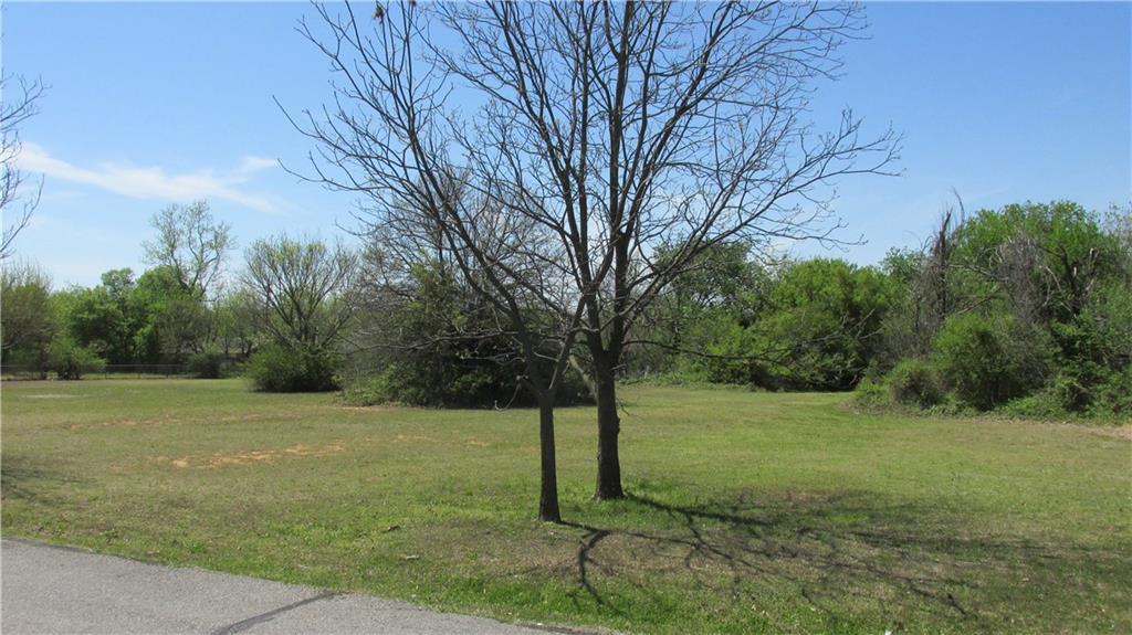801 CHRISTINE Drive, Midwest City, OK 73130