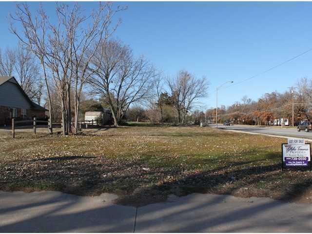 723 N Douglas Boulevard, Midwest City, OK 73130