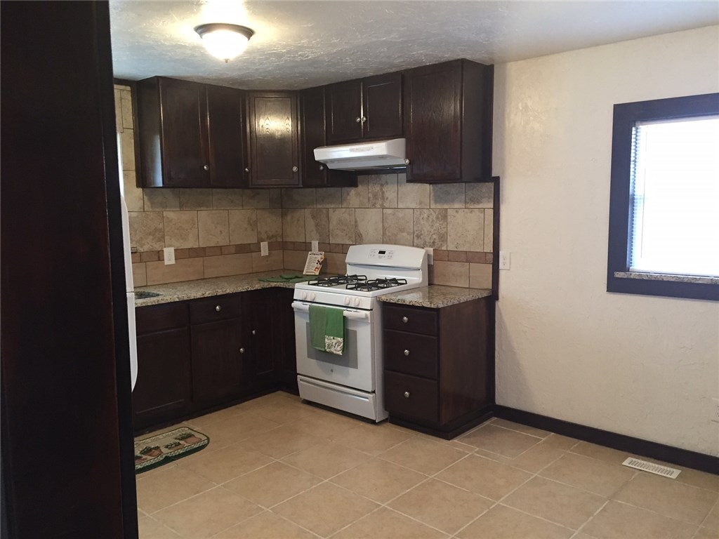 809 Lotus Avenue, Midwest City, OK 73130