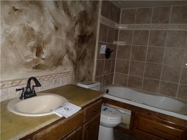 6608 Lyrewood CtOklahoma City, OK, 73132Oklahoma County
