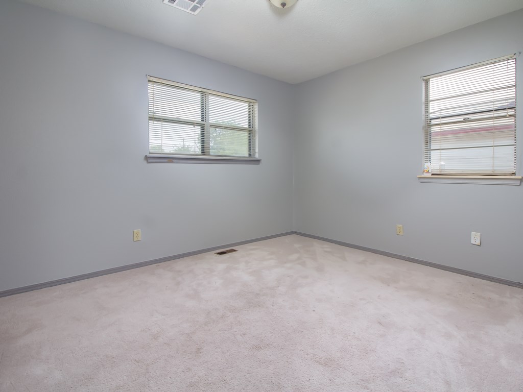 6413 Ashby Terrace, Oklahoma City, OK 73149