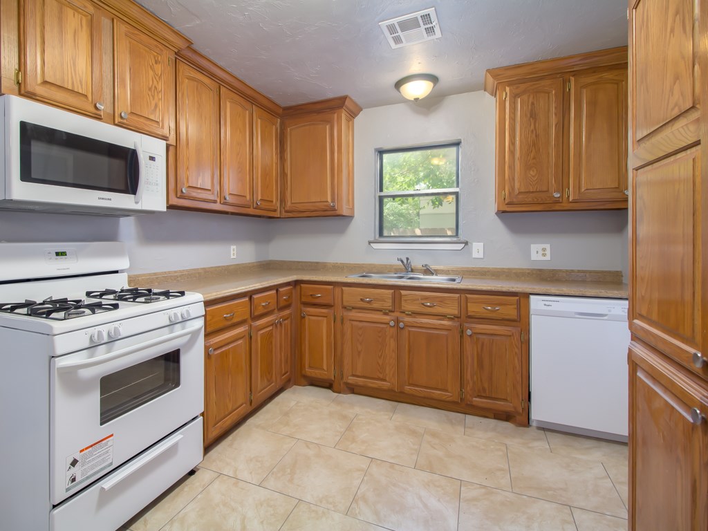 6413 Ashby Terrace, Oklahoma City, OK 73149