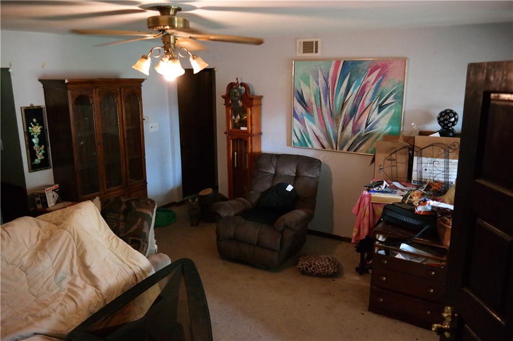3237 S Madole Boulevard, Oklahoma City, OK 73159