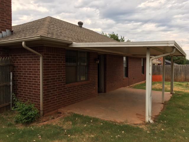 1816 SE 16th StMoore, OK, 73160Cleveland County