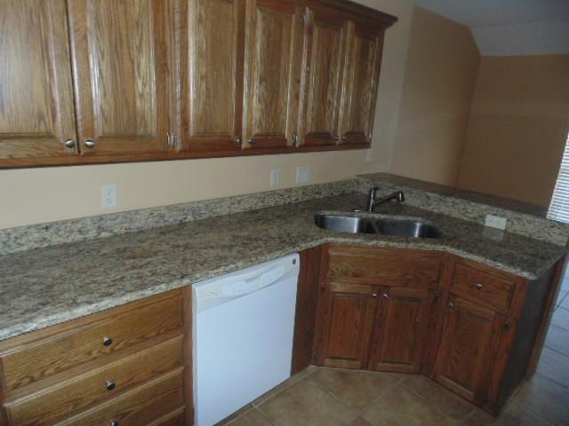 1401 SE 10th Street, Moore, OK 73160
