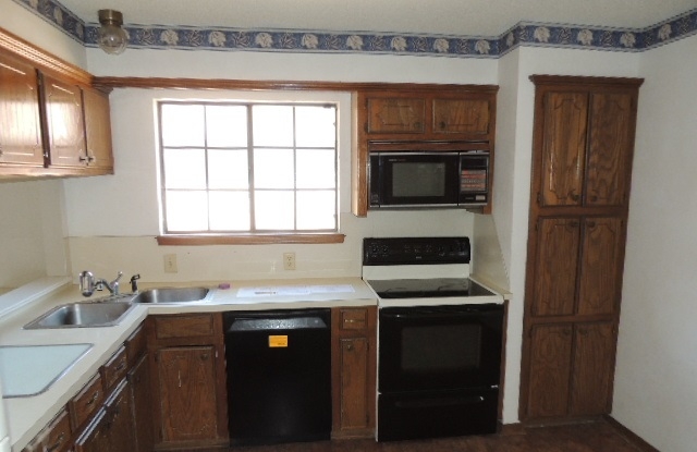 7714 Doris DrOklahoma City, OK, 73162Oklahoma County