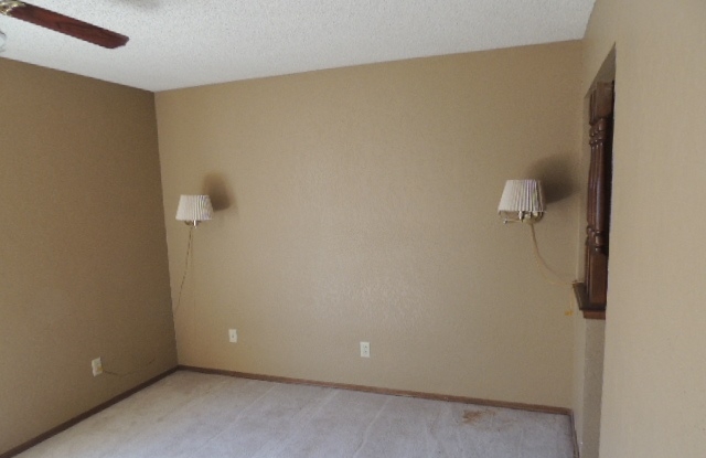 7714 Doris DrOklahoma City, OK, 73162Oklahoma County