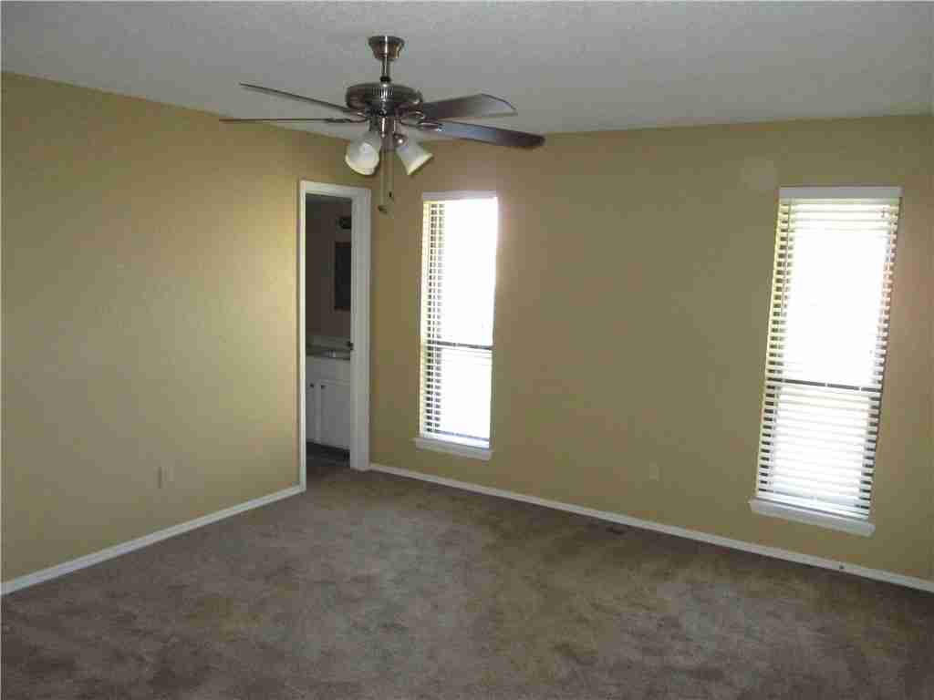 11041 N Eagle Lane, Oklahoma City, OK 73162