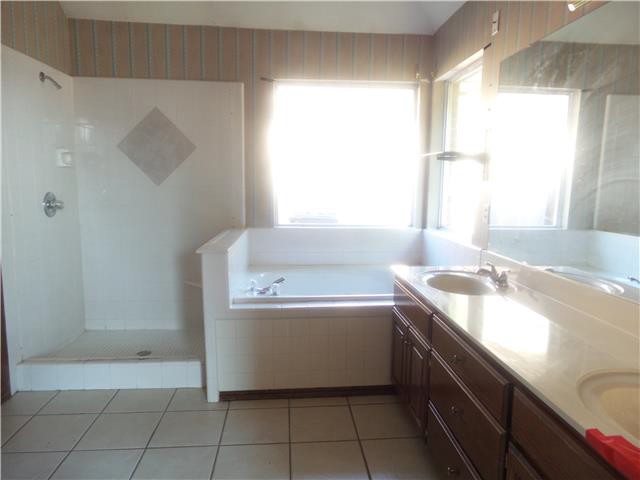 2113 SW 124th StOklahoma City, OK, 73170