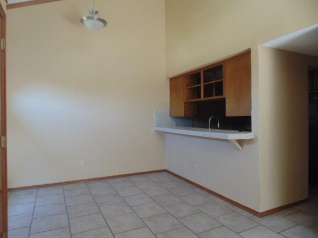 2102 Parkview Drive, Moore, OK 73170