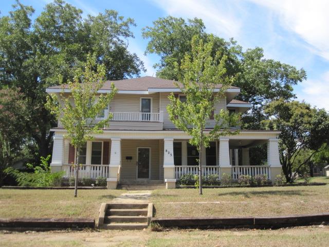 823 D St NWArdmore, OK, 73401Carter County