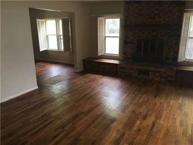 1007 Wolverton StArdmore, OK, 73401Carter County