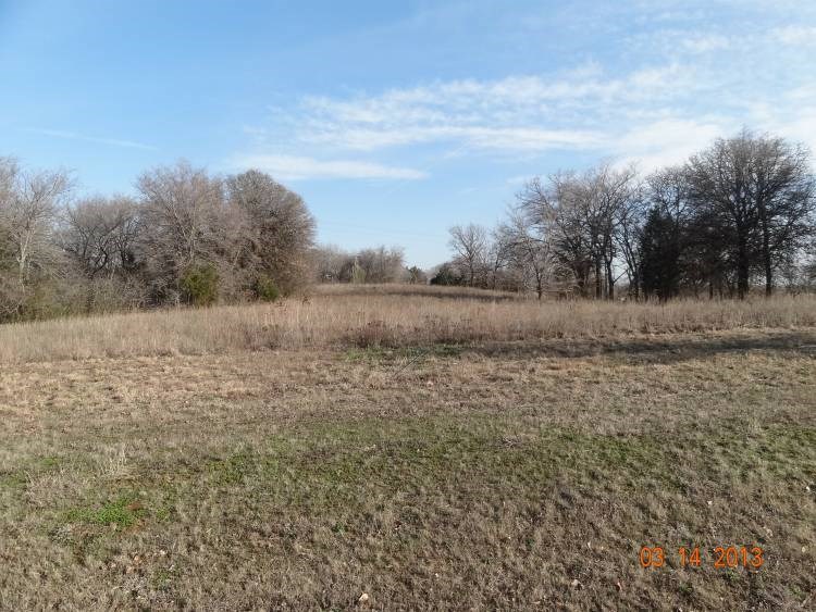 1111 Red Oak Dr., Kingston, OK 73439