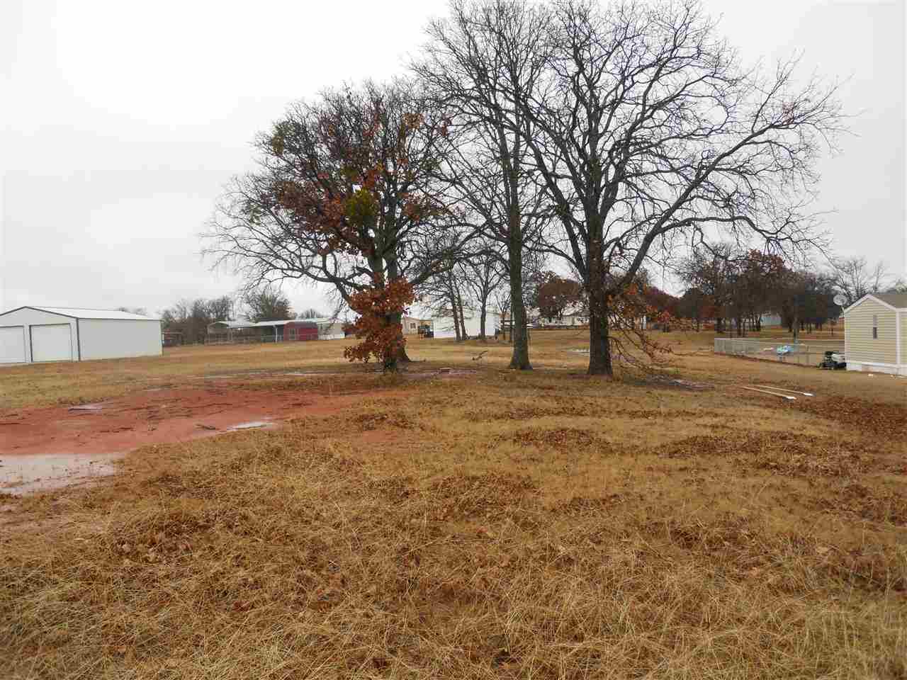 Carefree Ln, Kingston, OK 73439