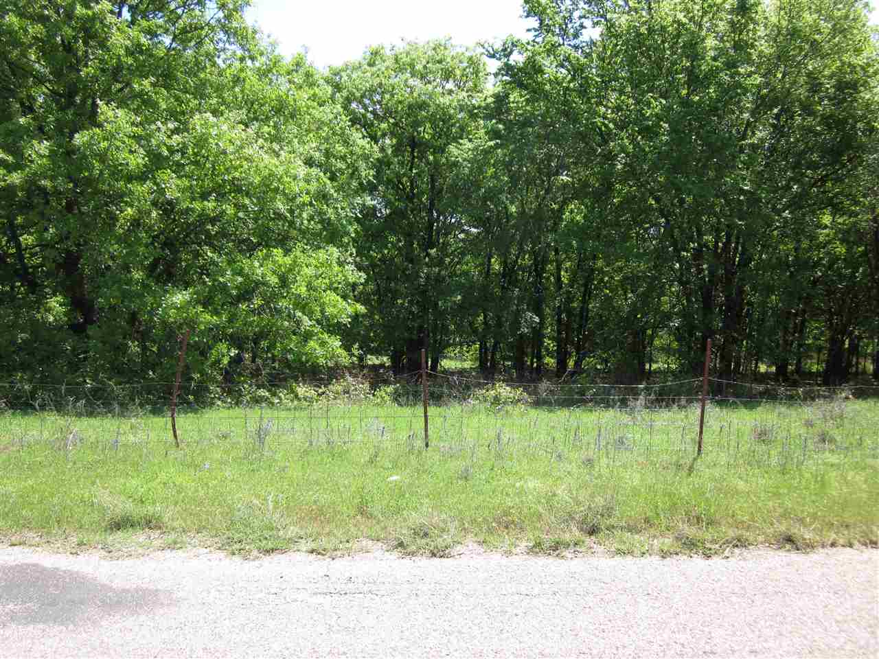 5 Hummingbird, Kingston, OK 73439