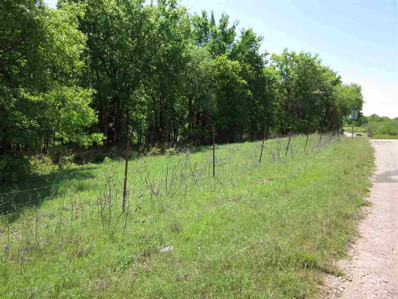 5 Hummingbird, Kingston, OK 73439