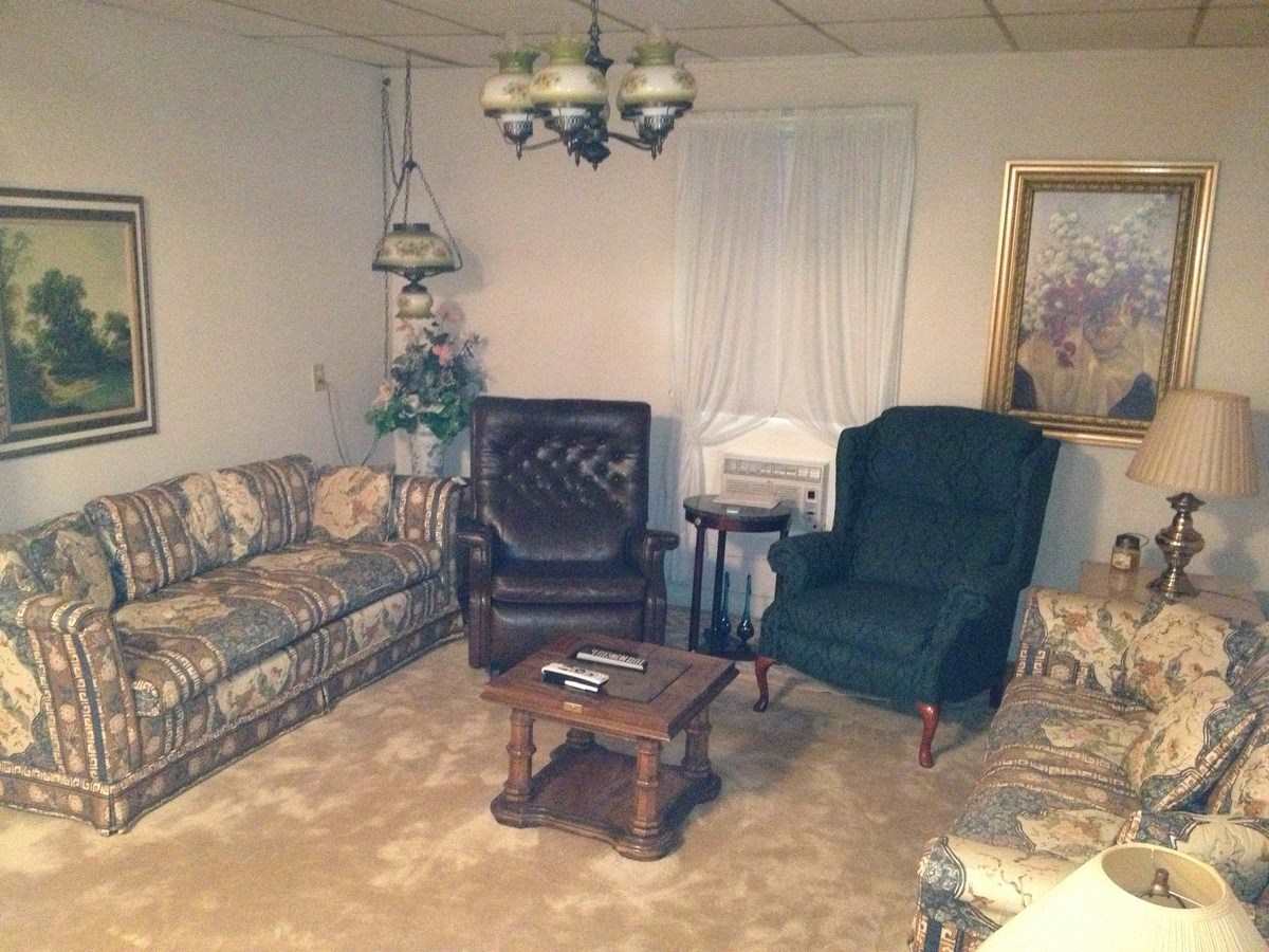 204 NW 4th, Street, Kingston, OK 73439