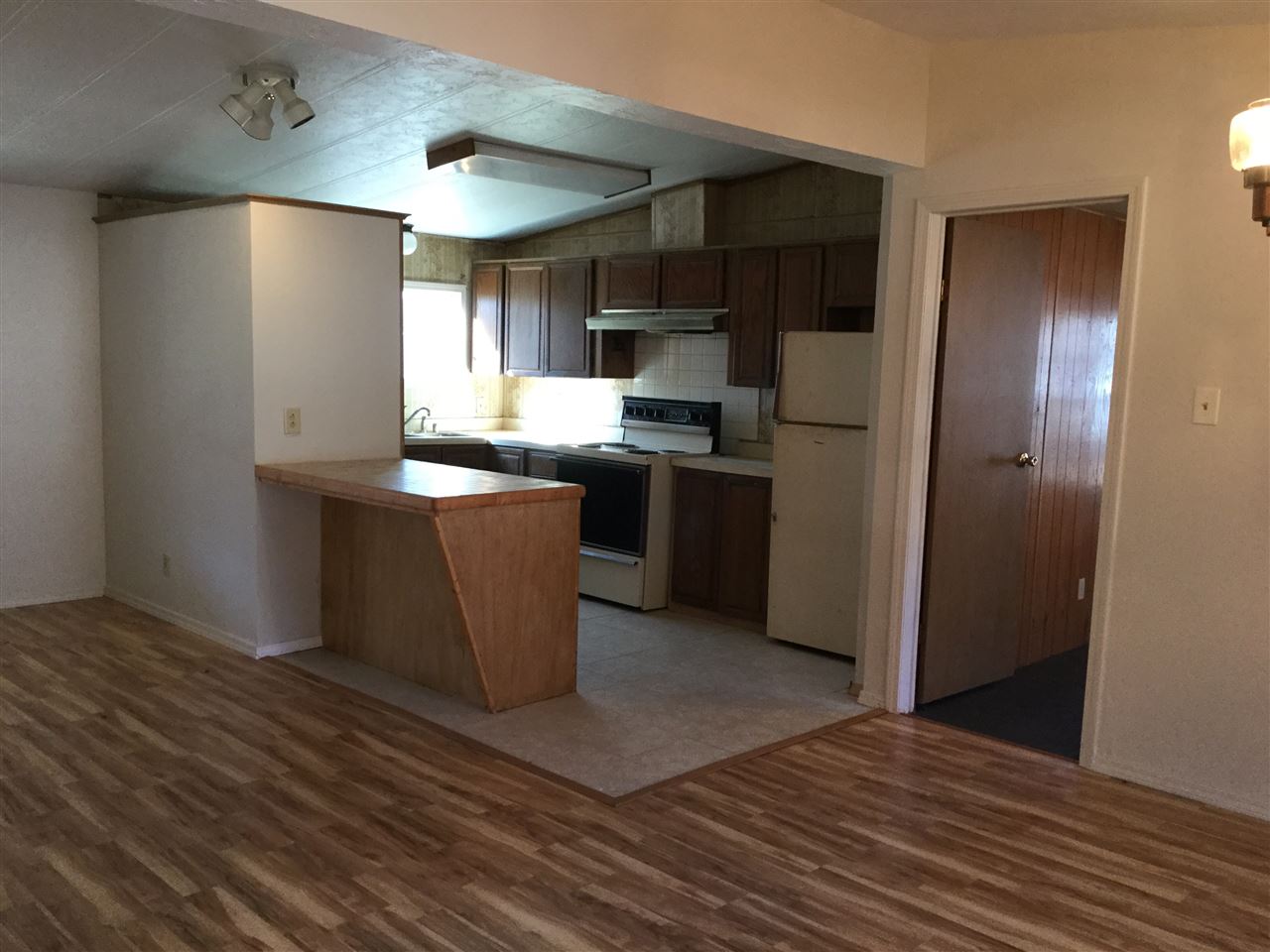 10865 Wisteria, Kingston, OK 73439