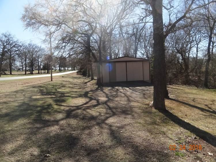7589 Shay Rd., Kingston, OK 73439