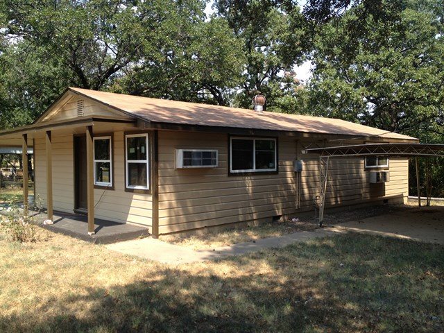9956 Lost Acre Rd., Kingston, OK 73439