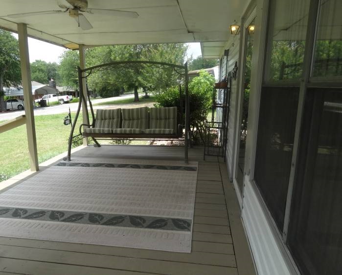 4200 Denton Lm., Kingston, OK 73439