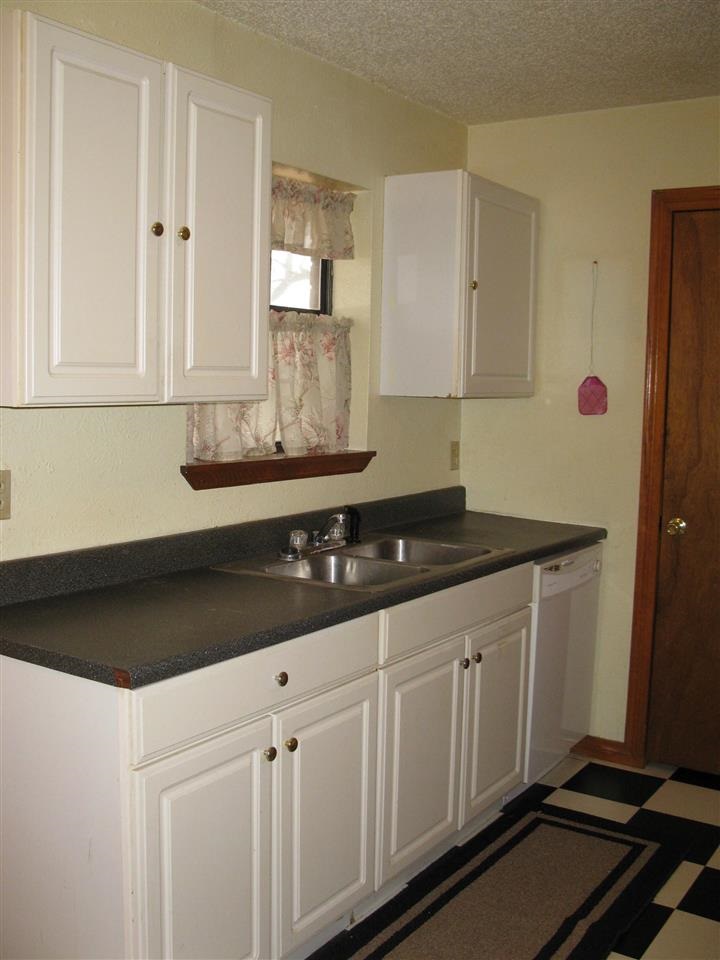 12415 Lighthouse Road, Kingston, OK 73439