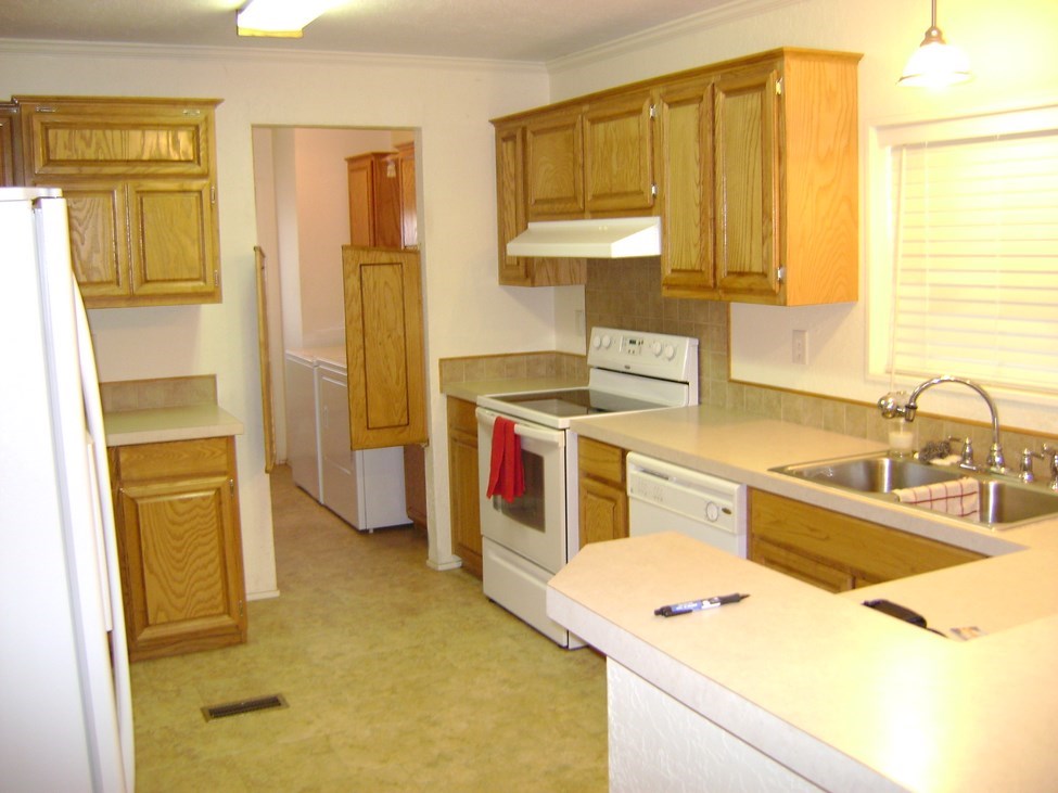 4033 Magic Path, Kingston, OK 73439