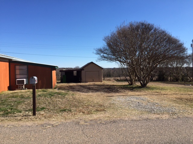 16148 Hicks St, Madill, OK 73446